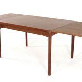 Henning Kjaernulf for extendable rectangular dining table Vejle - Danish