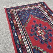 Handwoven wool oriental rug – 220 × 100 cm