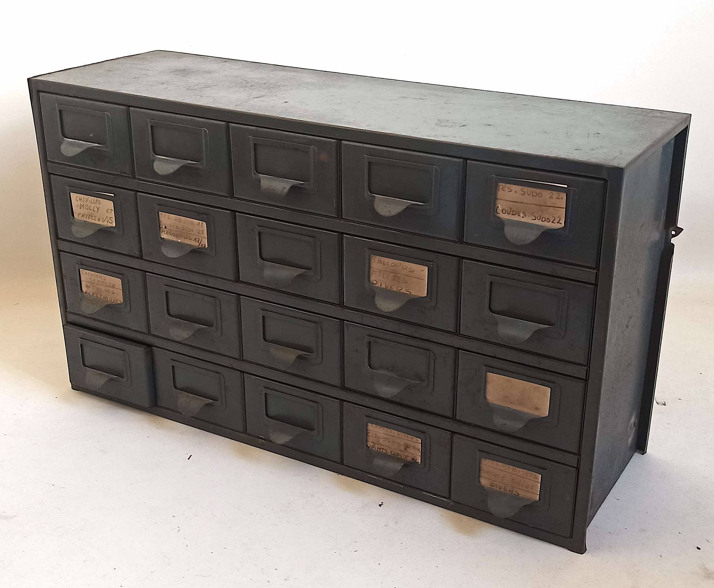 Metal workshop cabinet with 20 drawers, width 69 cm