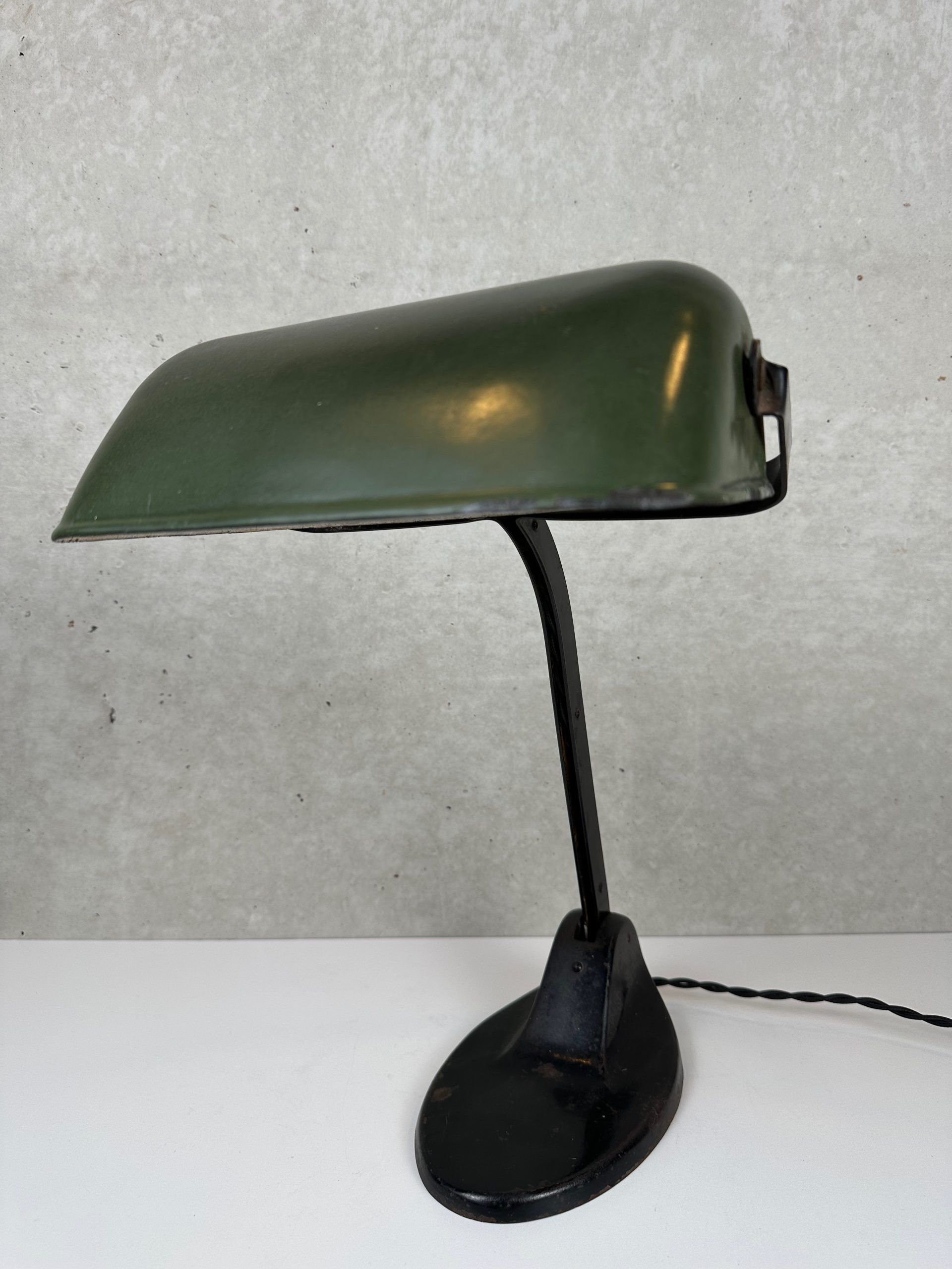 Antique notary lamp – Viktoria lamp – enamel