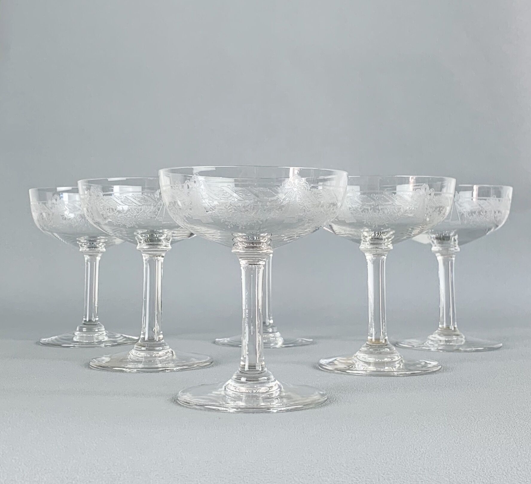 SUITE OF 6 CUPS TO CHAMPAGNE SAINT LOUIS MODEL SAPHO IN CRISTAL