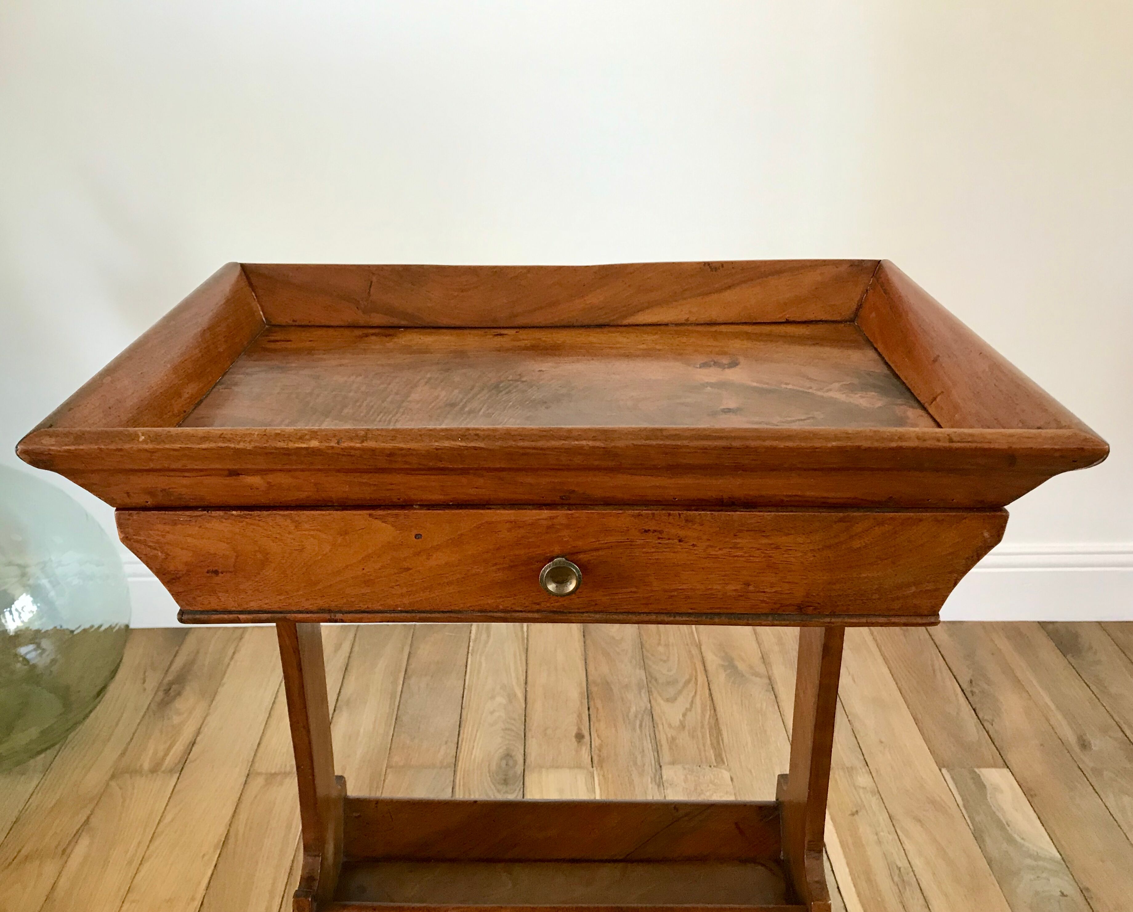 Bedside table / side cabinet in oak late nineteenth century