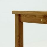 Scandinavian solid pine extendable dining table 1960s