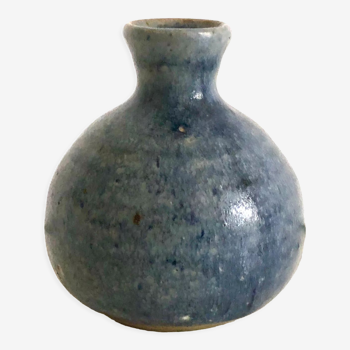 Vase bleu signé en céramique