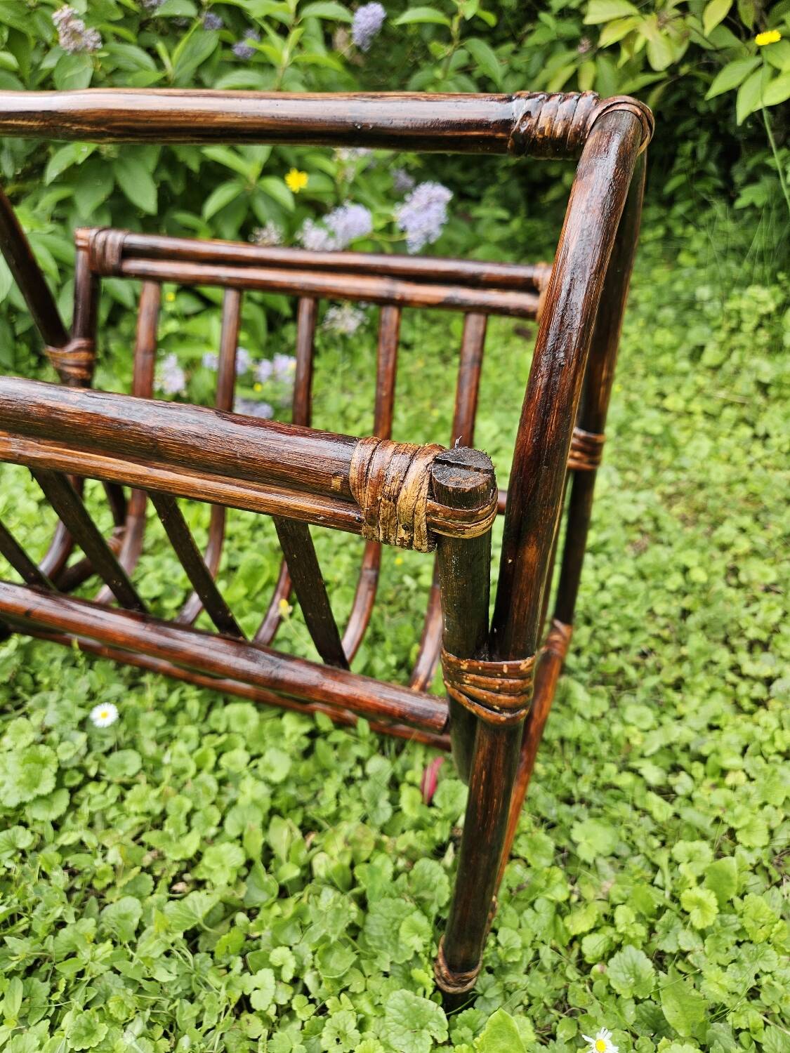 Rattan magazine rack