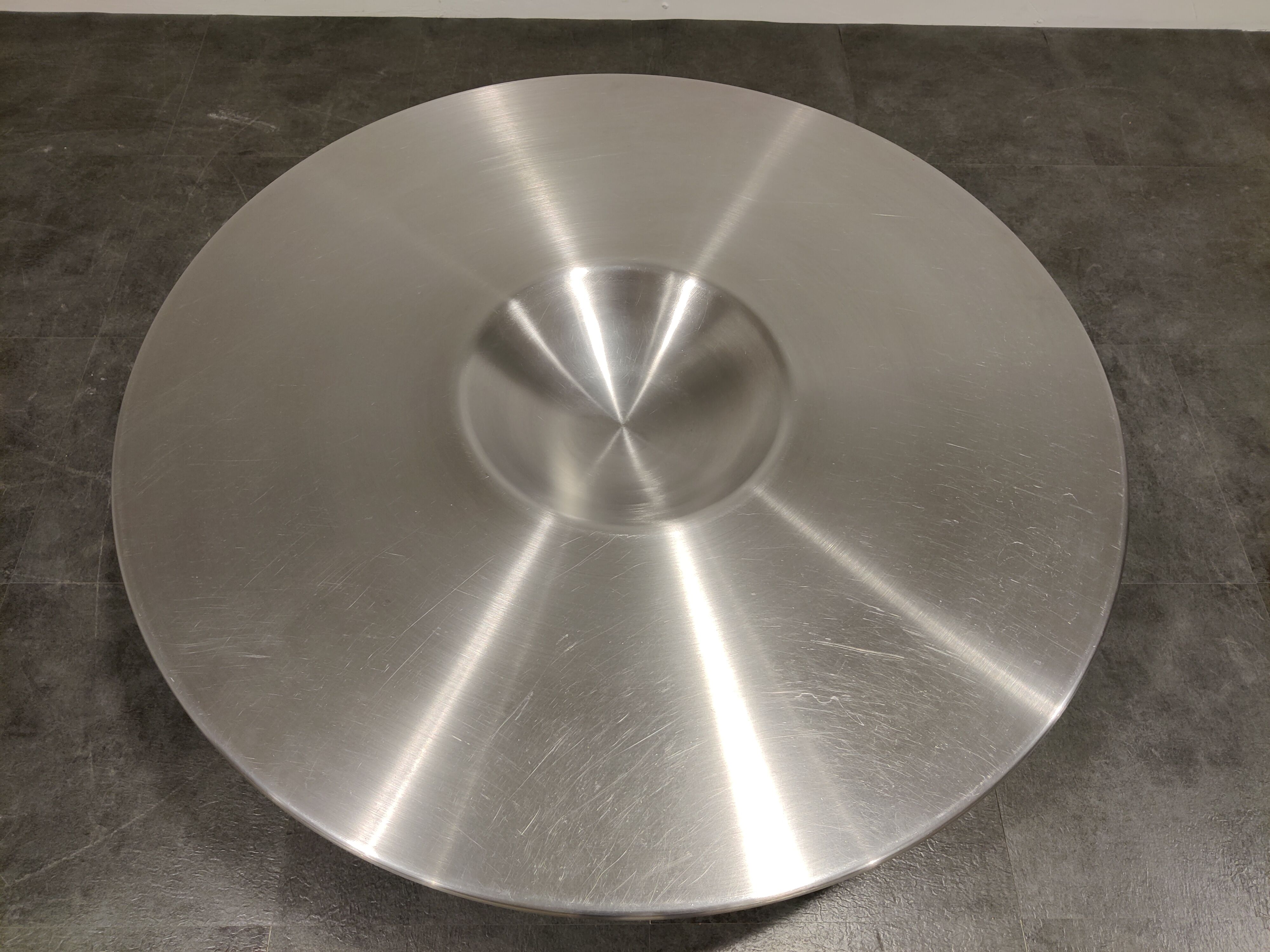 Vintage Round Alien Coffee Table by Yasuhiro Shito for Cattelan, 2002