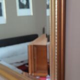 Beveled mirror with gold frame 60 x 80 cm