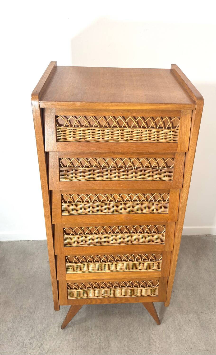 Vintage rattan chest of drawers