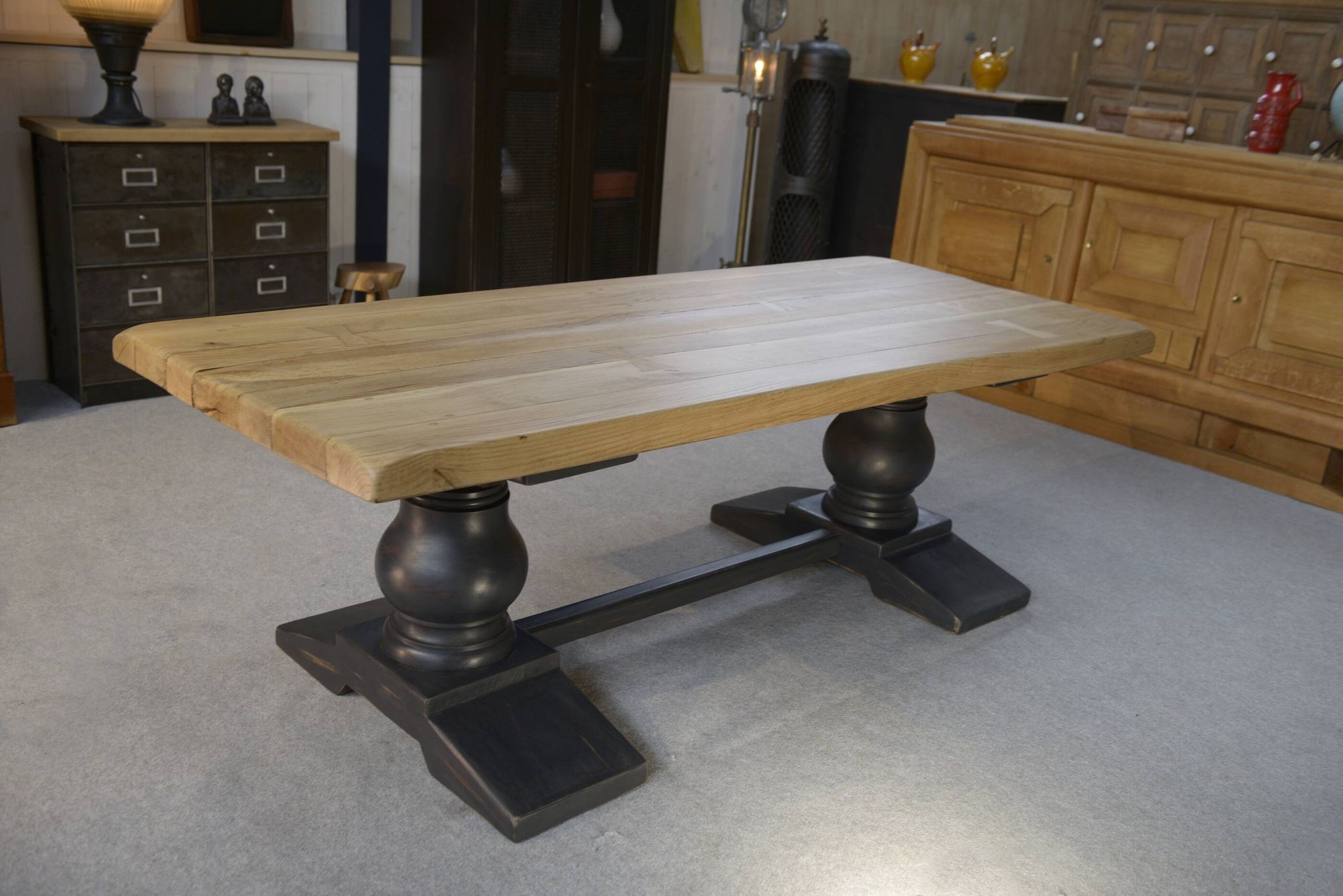 Antique monastery table in solid oak, dovetail joint, 20th century