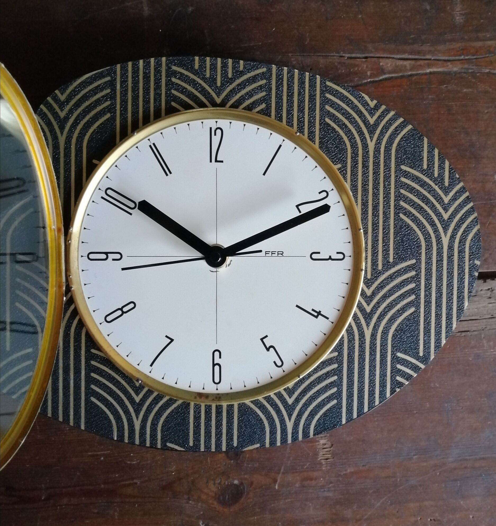 Vintage clock formica silent wall clock "FFR black gold"