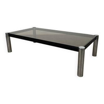 Table basse chrome et verre fumé années 70