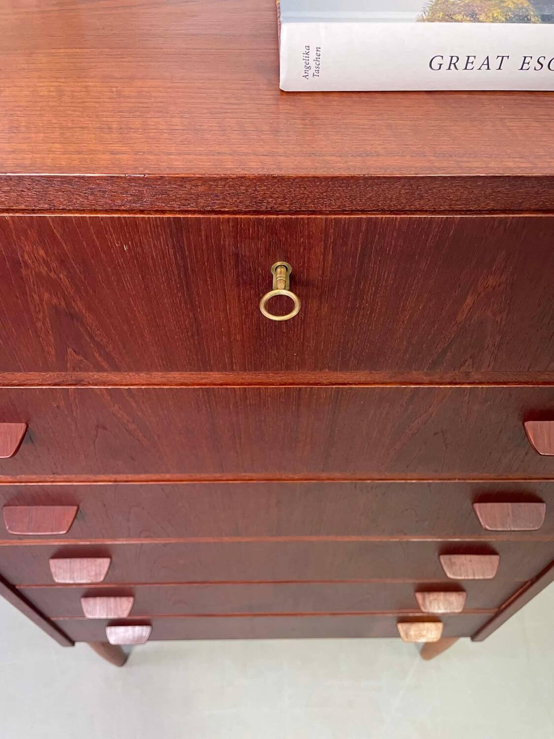 Chest of drawers Poul Volther