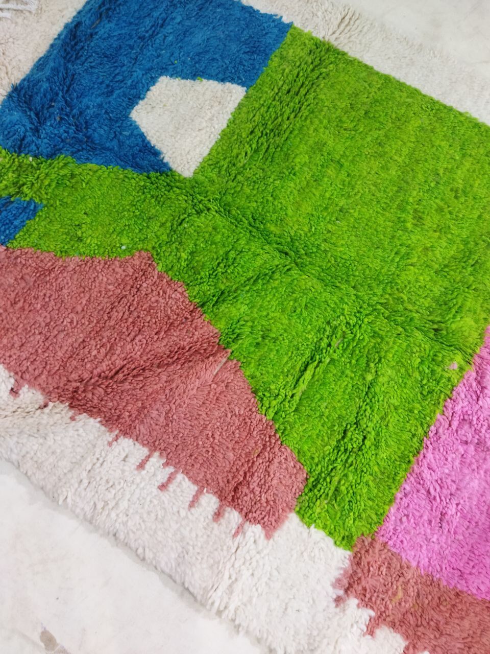 Moroccan berbere carpet 250x146cm