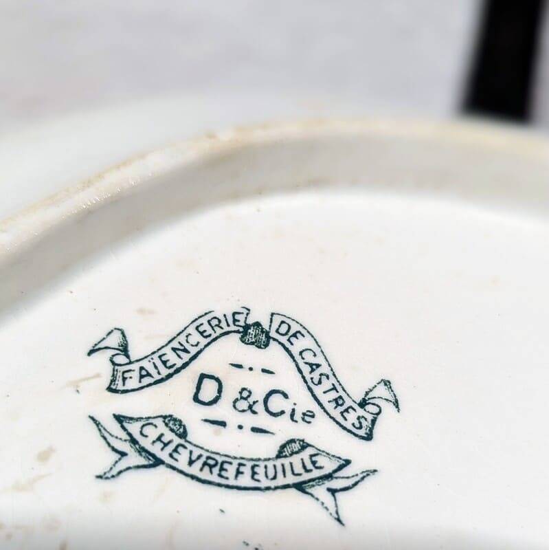 Pair of earthenware dishes from Castres earthenware factory