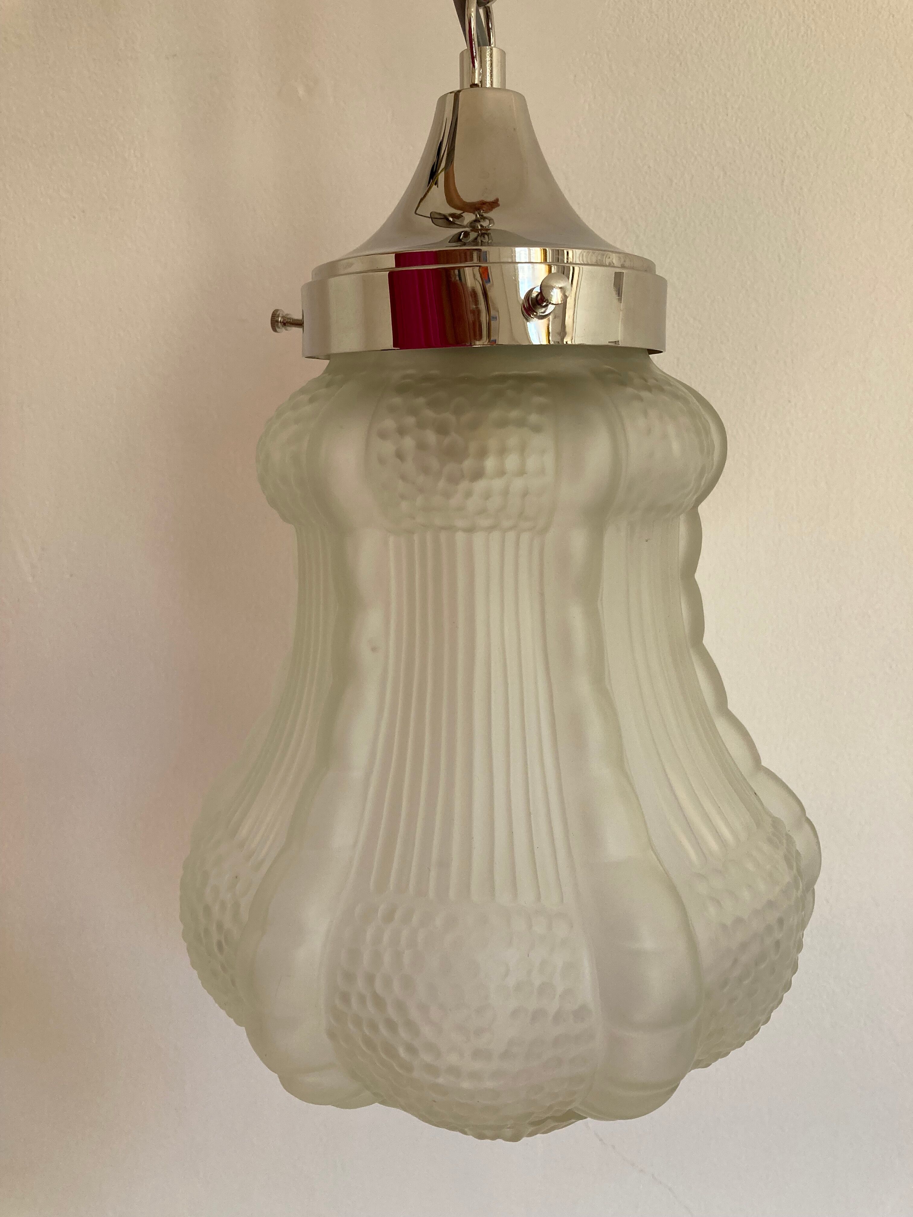 Suspension globe 1900-10