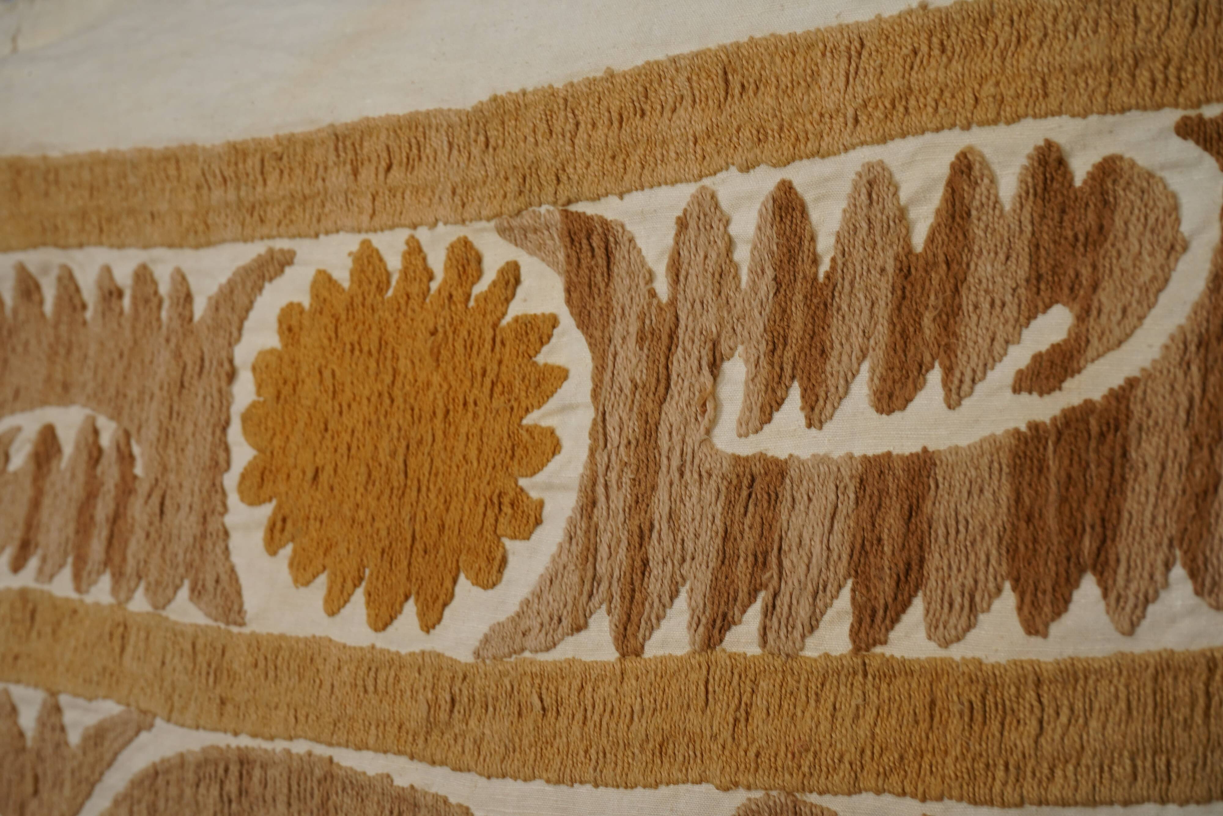 Vintage Turkish hand-knotted rug 127x150 cm