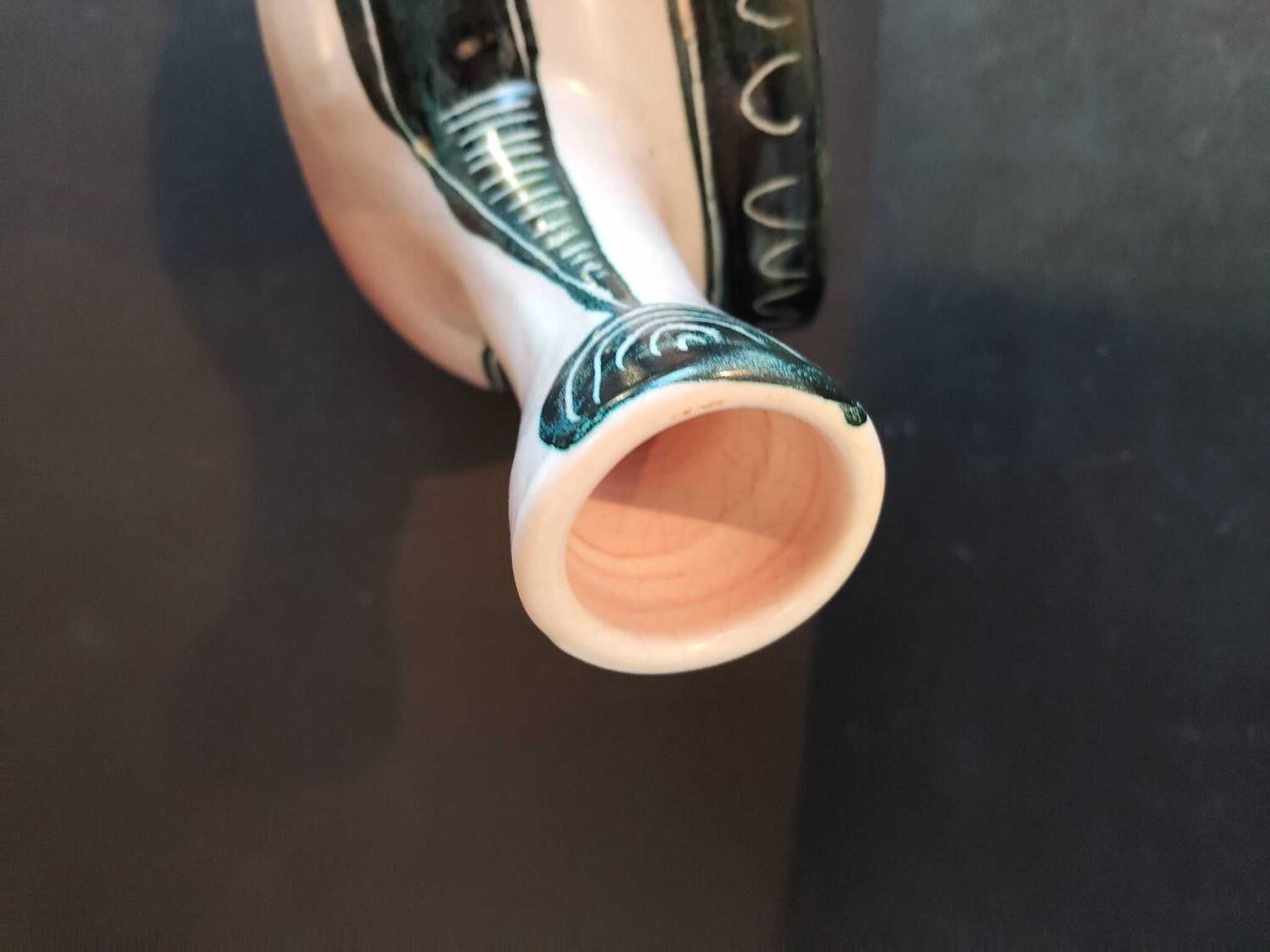 French artisan ceramics – decorative pan in Capron style – year