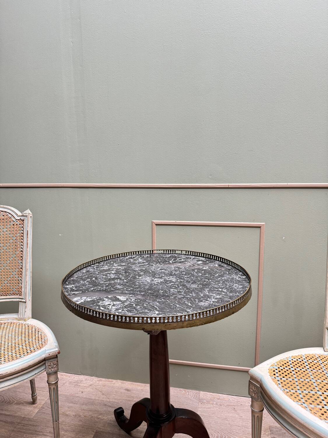 Pedestal Table In Mahogany Tripod, Louis XVI XVIII Eme Century