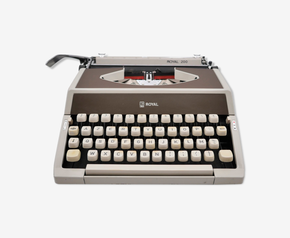Machine à écrire Royal 200 beige et chocolat révisée ruban neuf