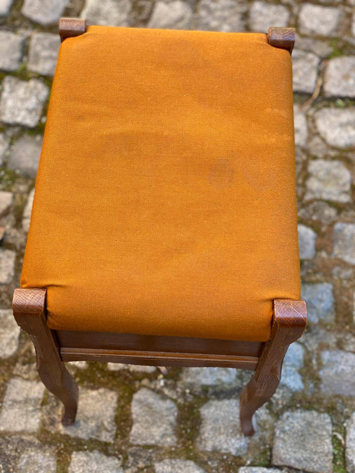Louis XV piano stool in solid oak wood and orange fabric