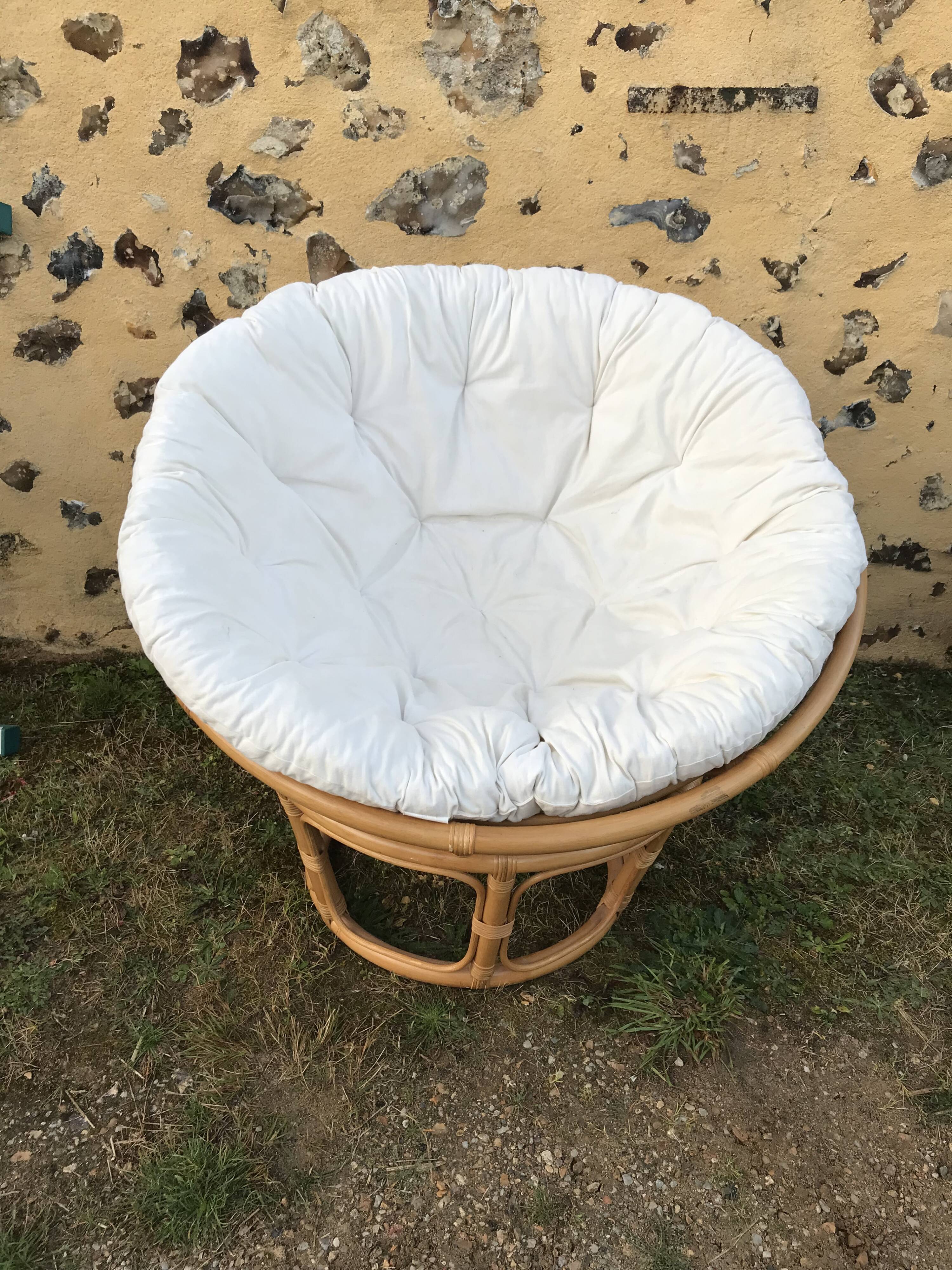 Papasan armchair