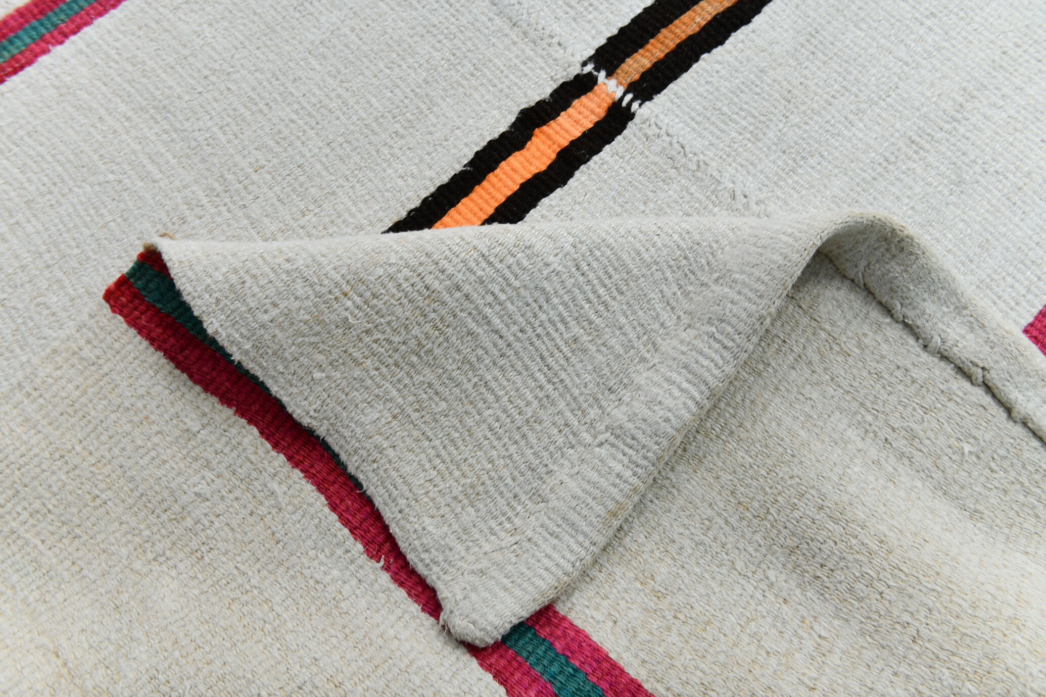 6x8 pinstriped turkish rug, 184x253cm