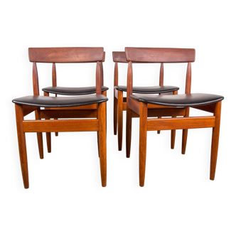 Series of 4 Danish teak chairs in black skai by Farso Stolefabrik 1960.