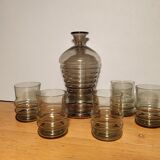 Smoked glass liquor service