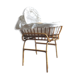 Rattan couffin on stand