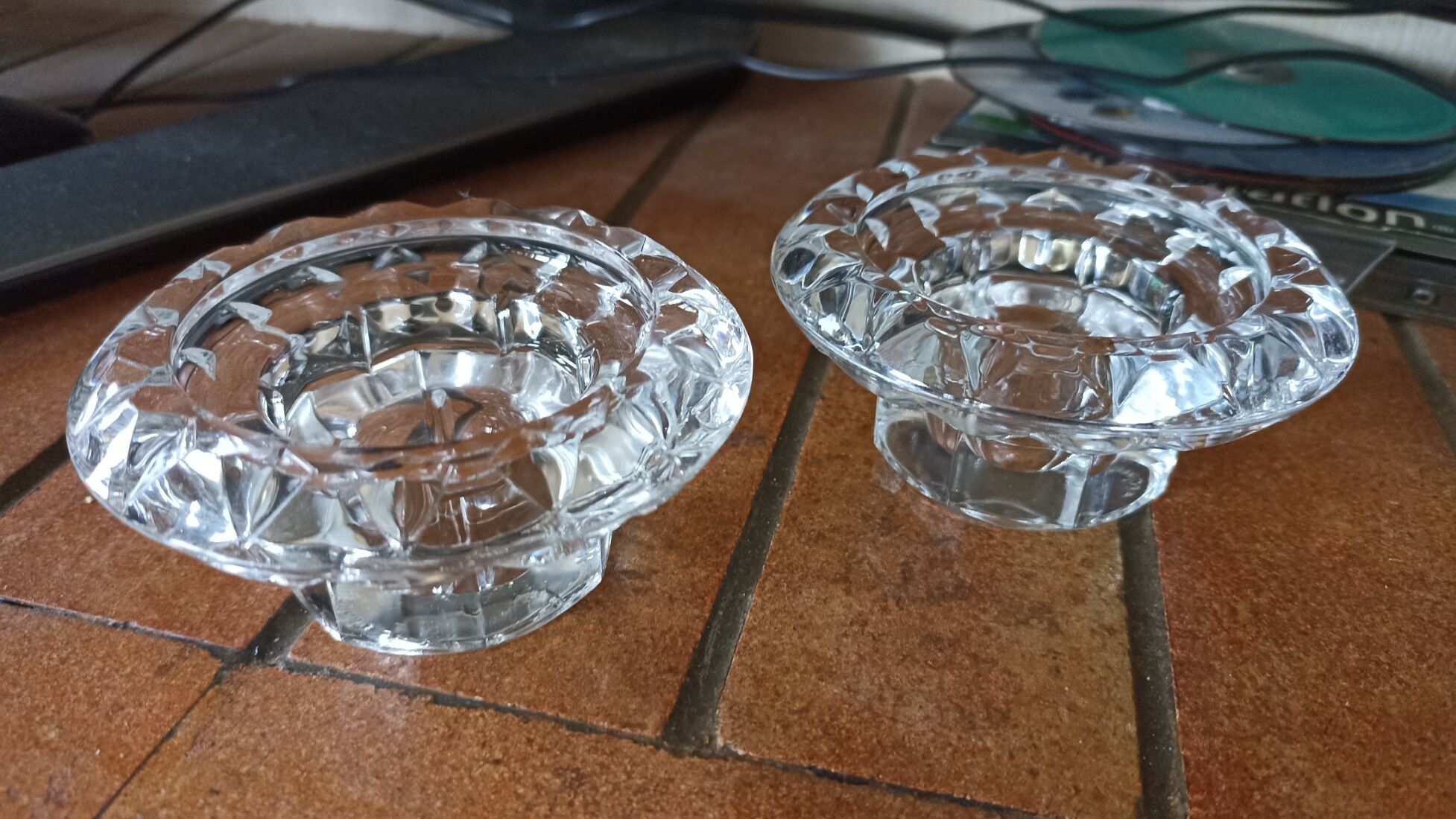 Duo of crystal candle holders - ARC France