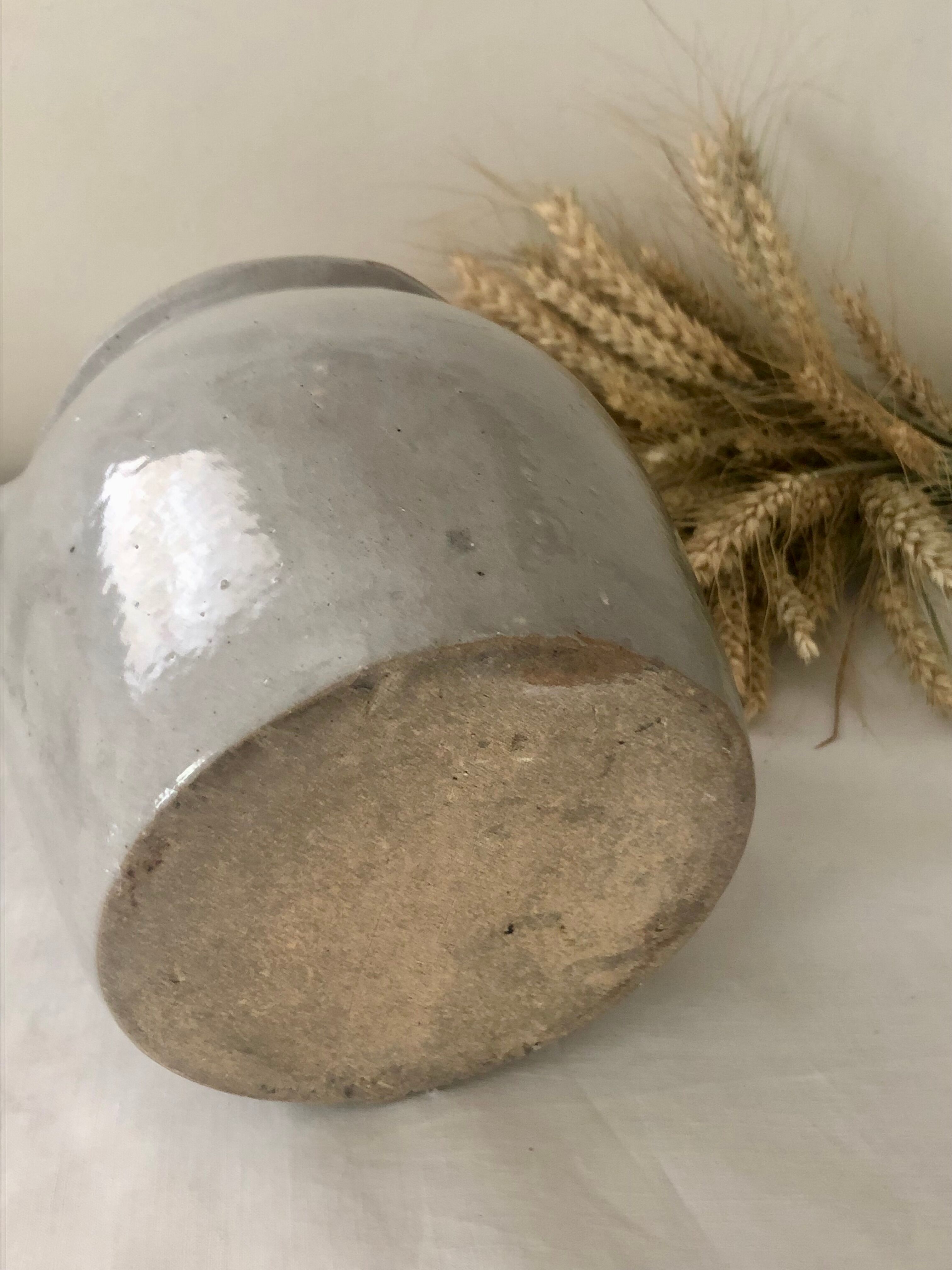 Glazed grey sandstone pot