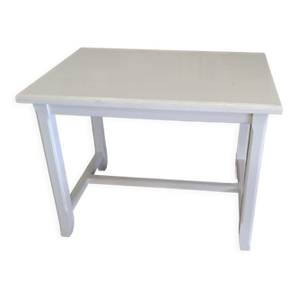 Dining table, bistro table