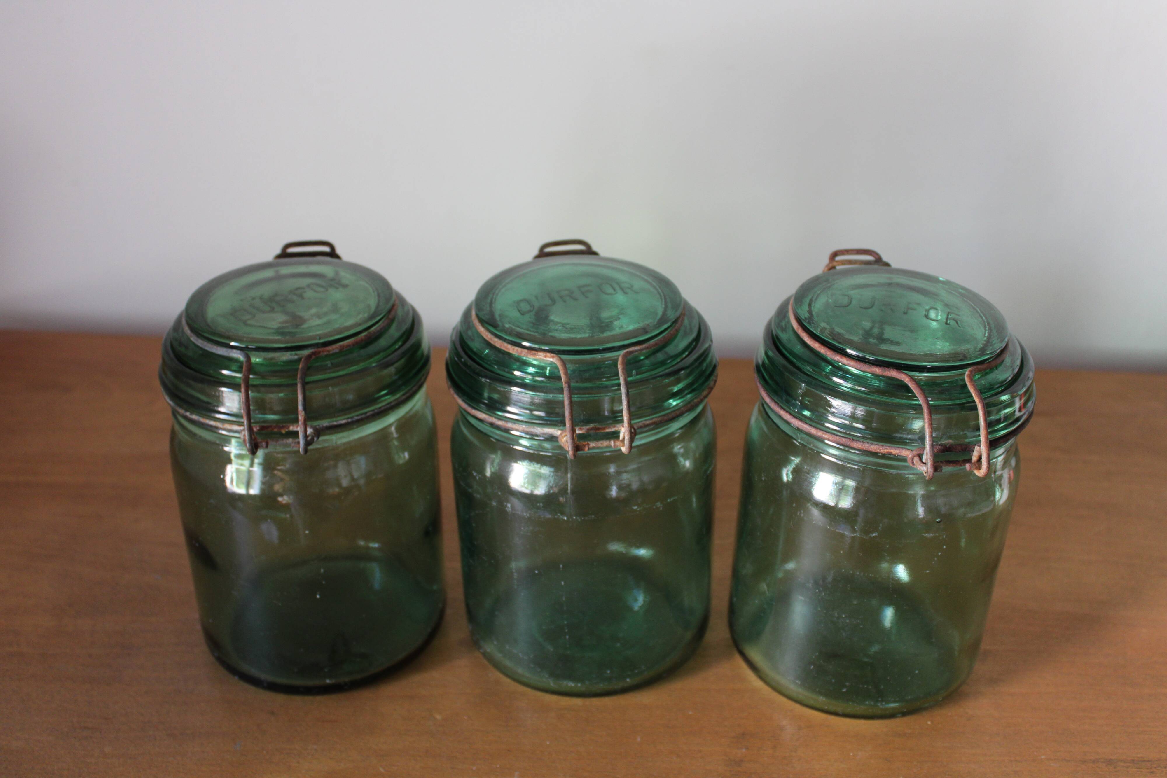Lot of 3 green glass jars Durfort