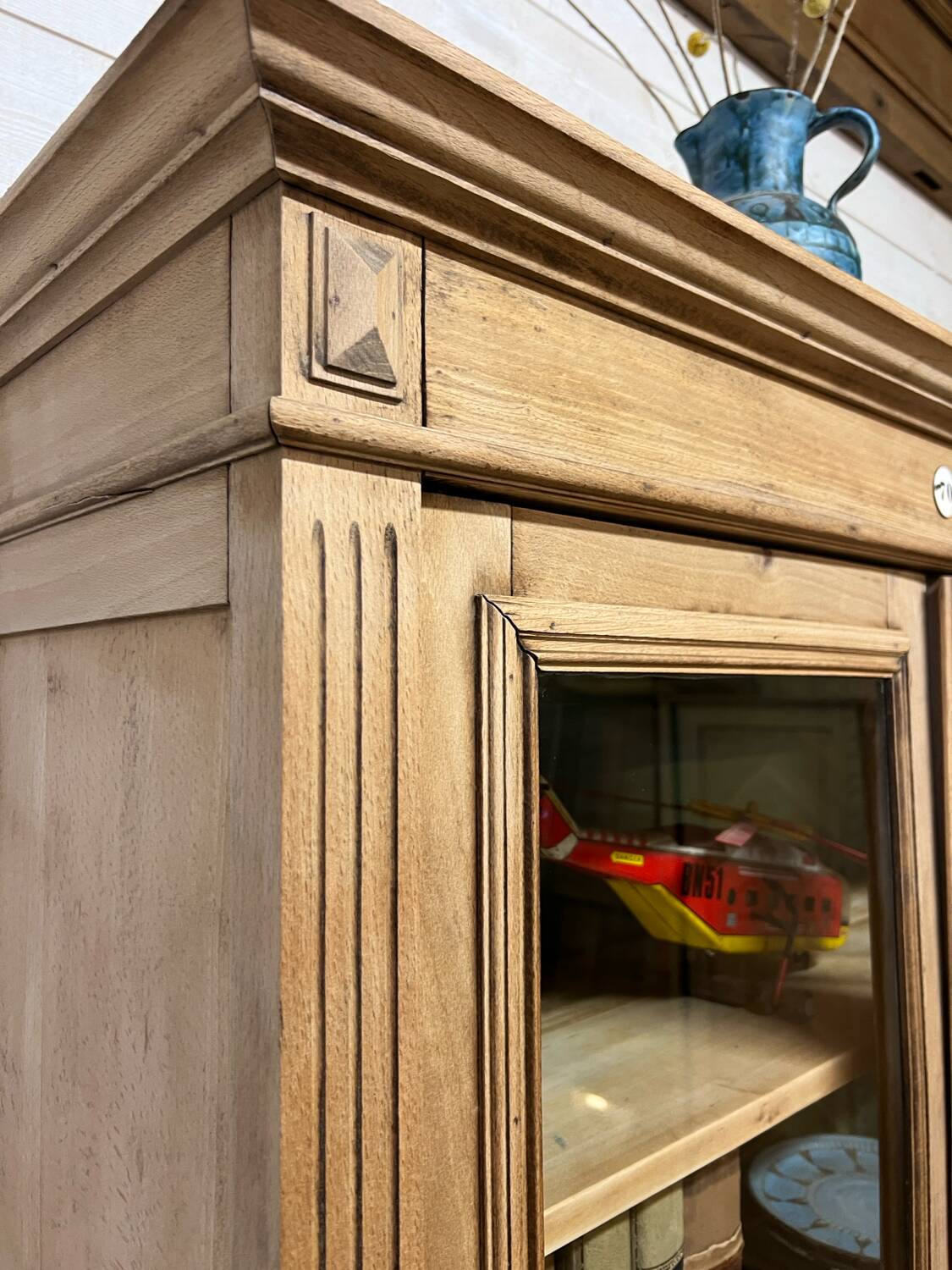 Antique Napoleon III raw display case