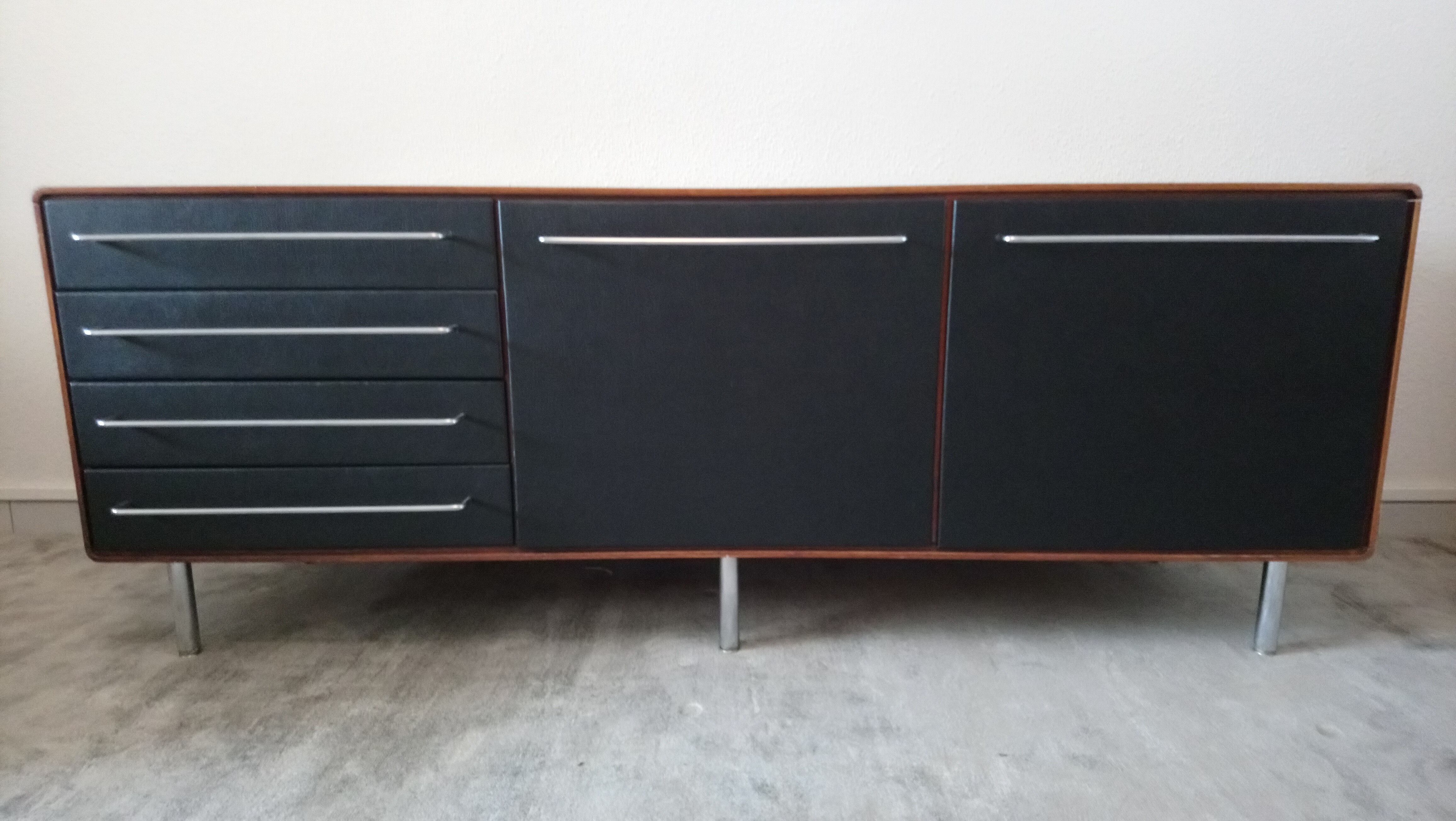 Rare row of wood and leatherette of the 60s 70s