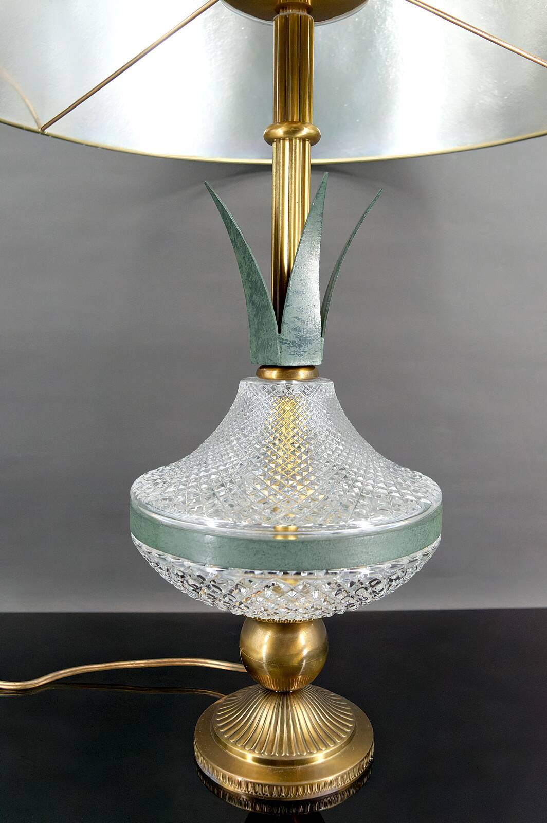 Lampe Ananas en cristal et métal patiné, France, 1950