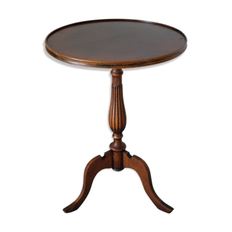 English-style mahogany healing