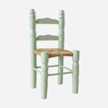 Chaise poupée verte en bois