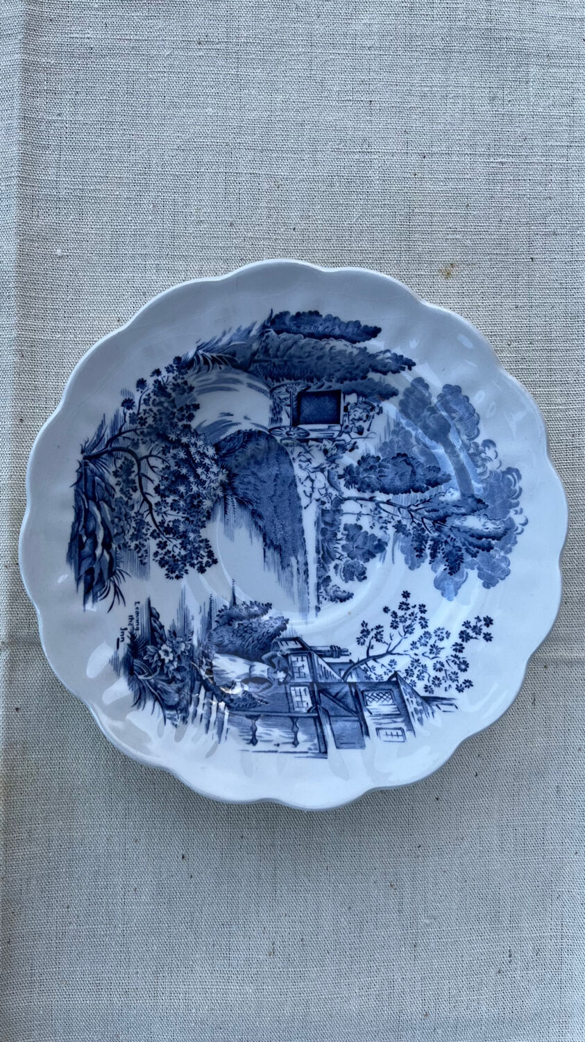 Set of 4 vintage Ridgway bowls