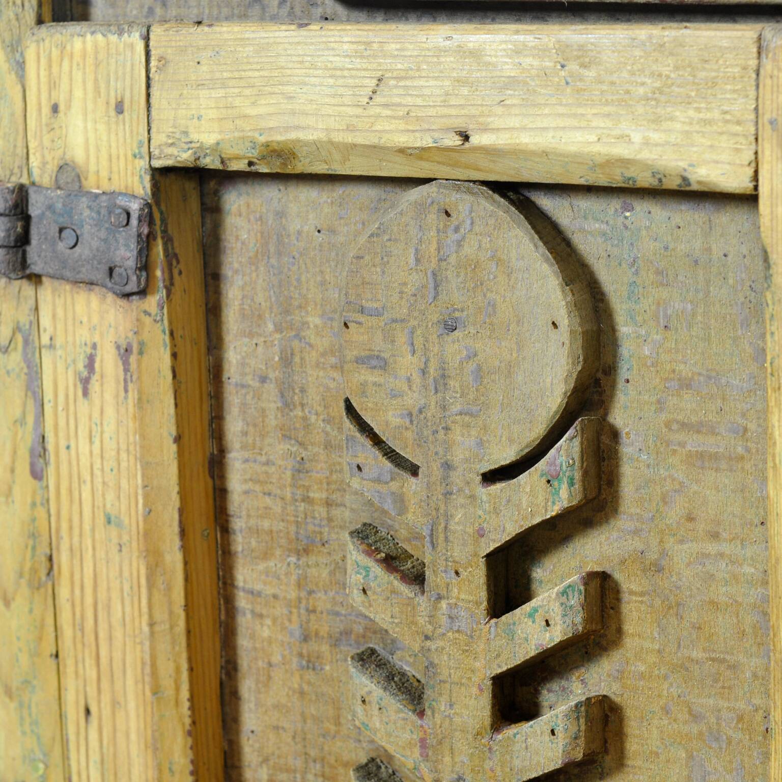 Cabinet d'art populaire, vers 1880