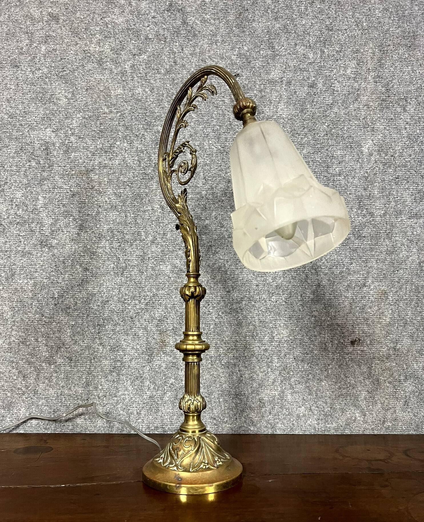 Degué: 1880s gilt bronze desk lamp