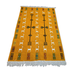 tapis kilim jaune à