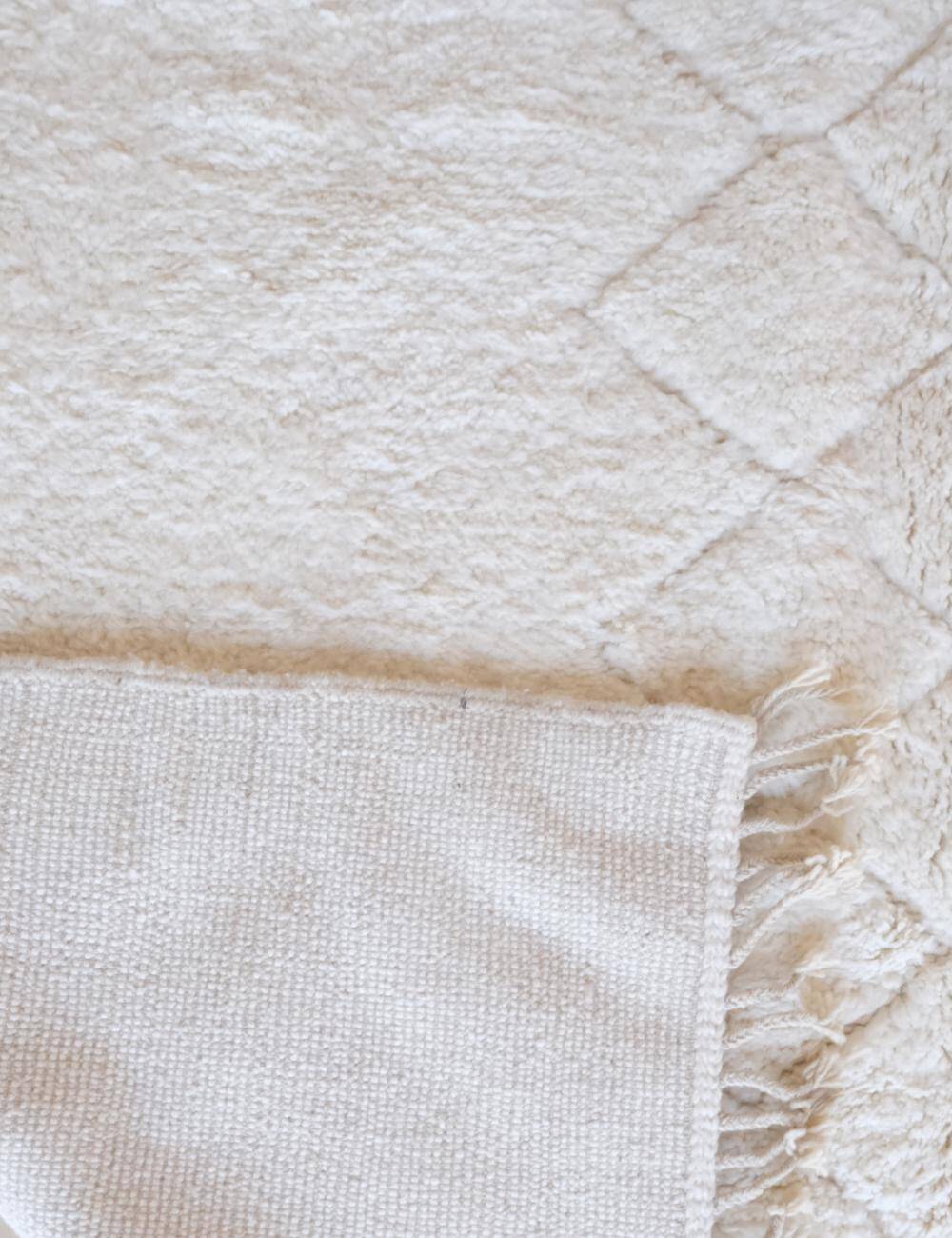 Tapis Blanc Beni Ouarain - 339 x 250 cm