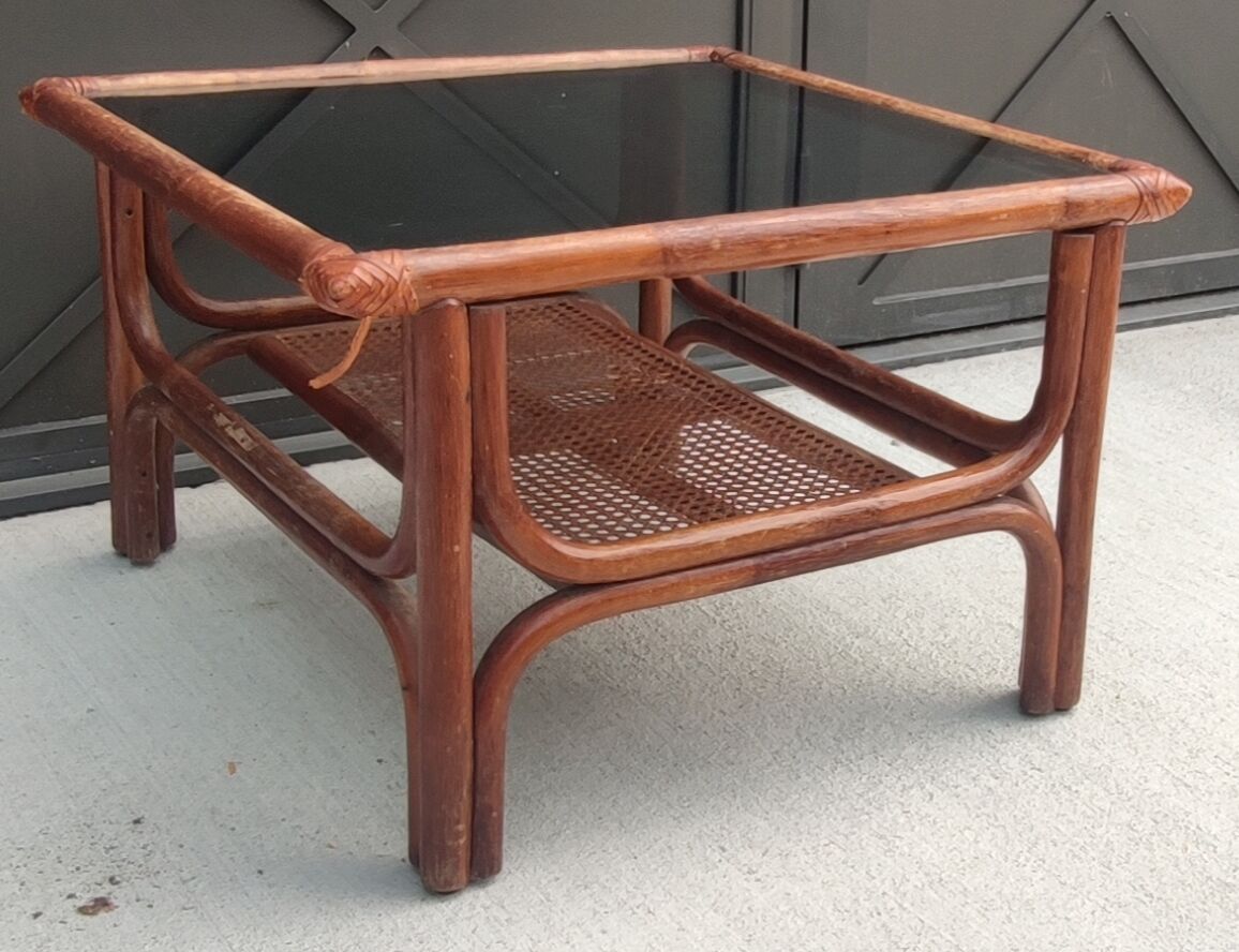 Vintage coffee table bamboo and rattan