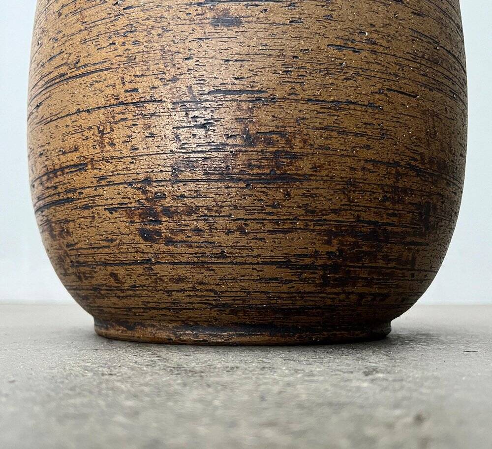 Brutalist mid-century studio ceramic vase by Sybille Karrenberg-Dresler, 1960s.