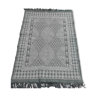 Tapis gris et blanc fait main en laine naturelle