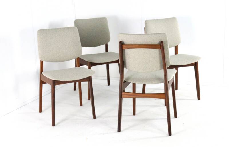 Set of 4 dining chairs 'Overpelt' - mid century dutch design in teak