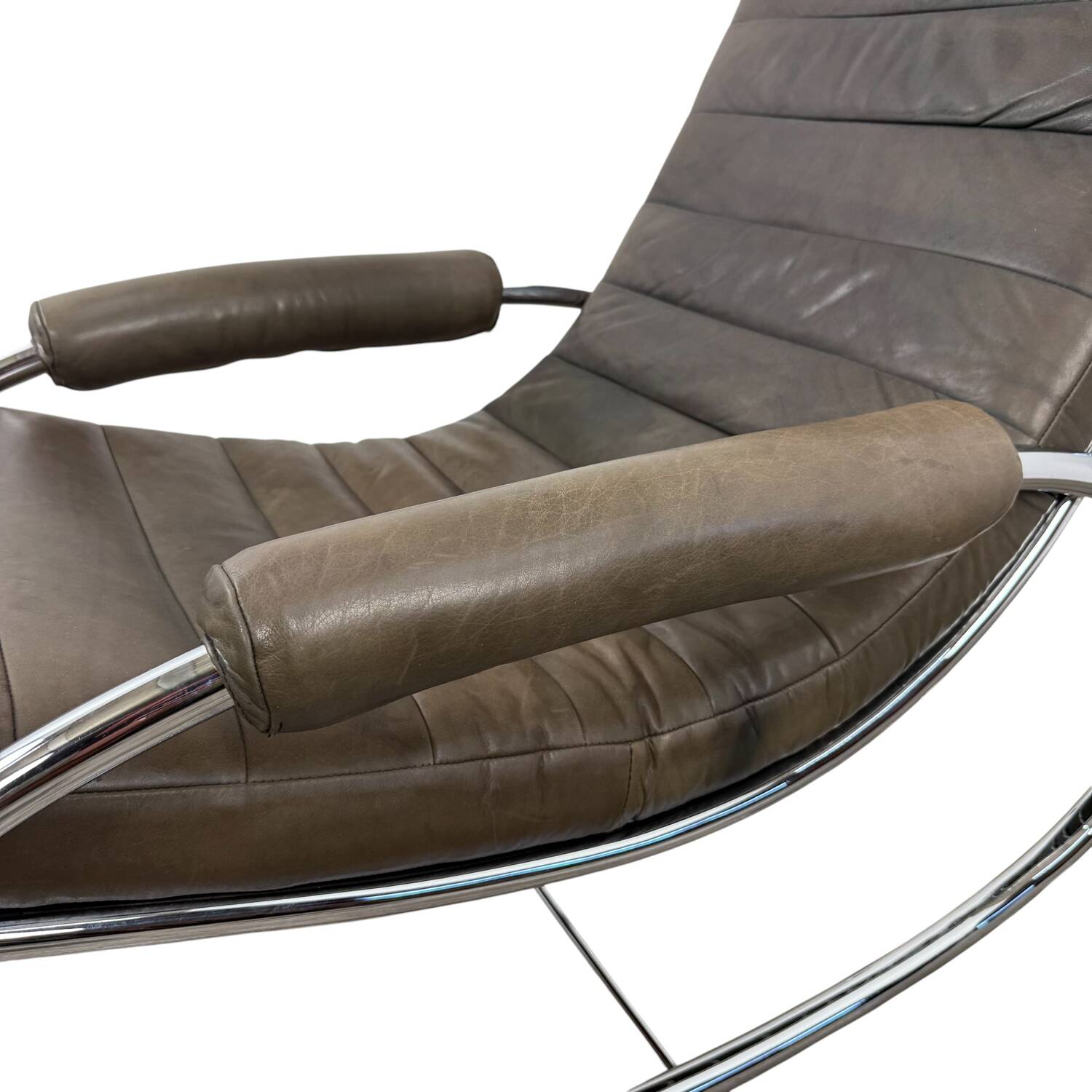 Bauhaus rocking chaise longue in vintage leather and chrome