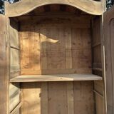 Armoire en merisier massif