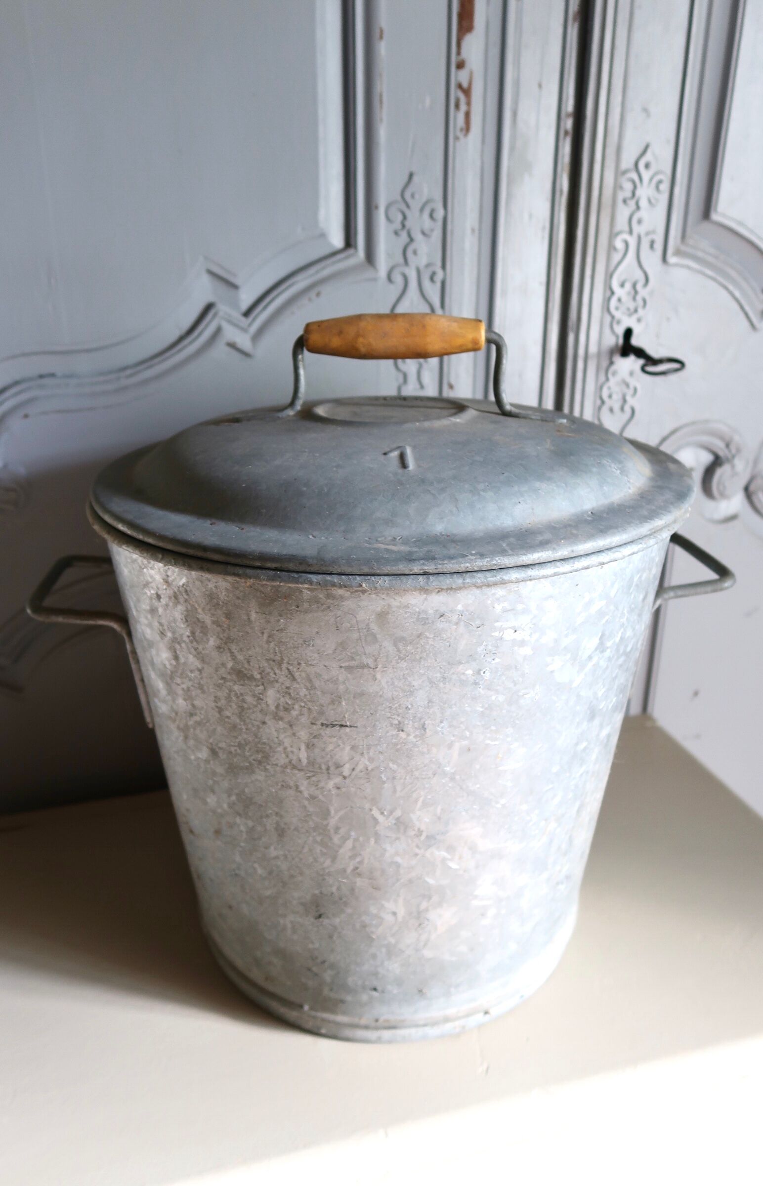 Lessiveuse ancienne en zinc